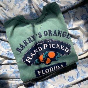 Super soft unique sweater!